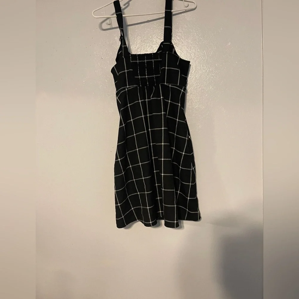Hot topic dress - Picture 2 of 2